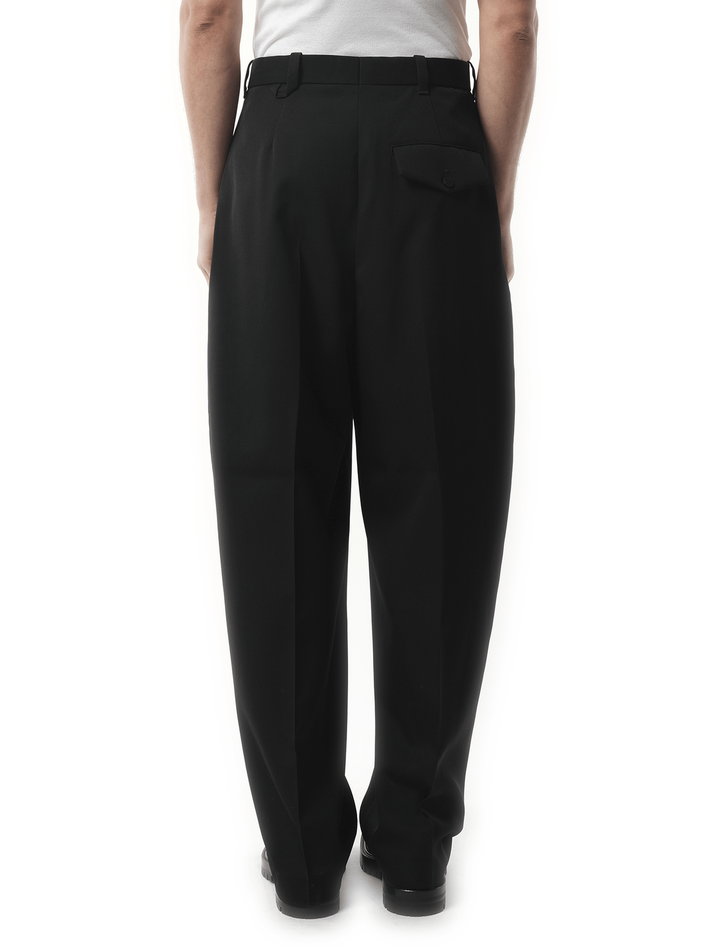 Jacquemus Le Pantalon Fernando in Black