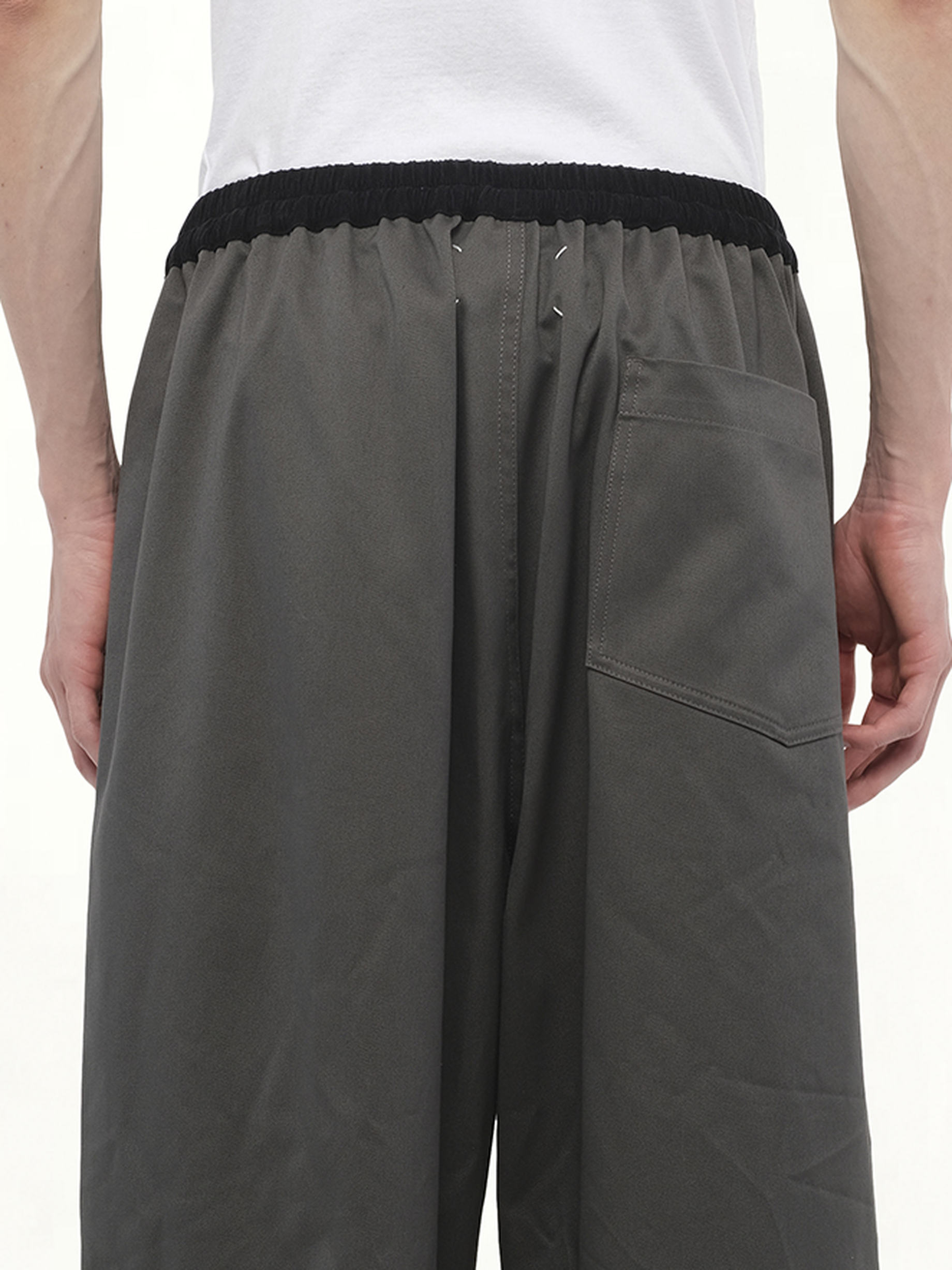 Stone Washed Relax Chinos in Dark Grey