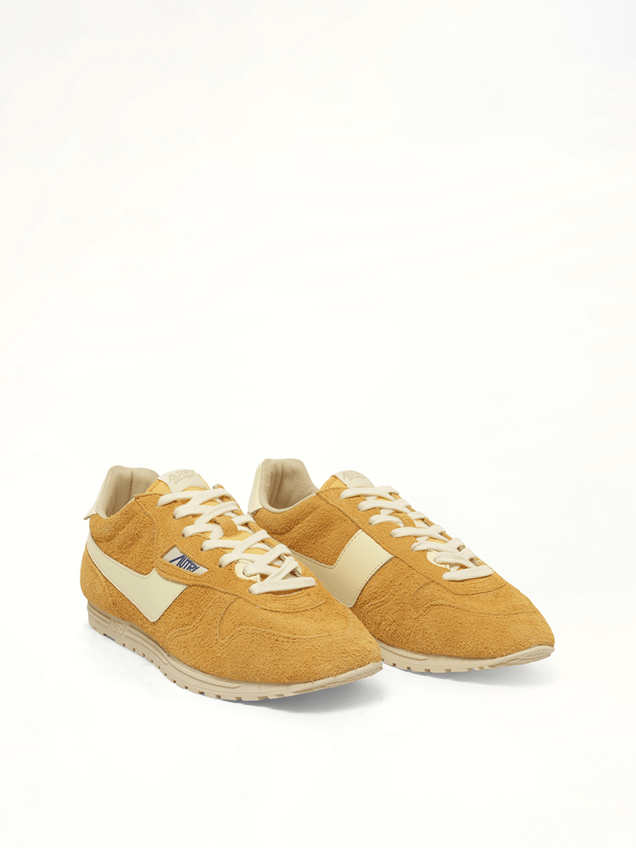 Windspin Low Sneakers in Cadmium/Rutabaga Front View | AUTRY