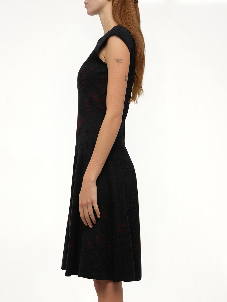 Amq - Flower Lace Dress in Black046