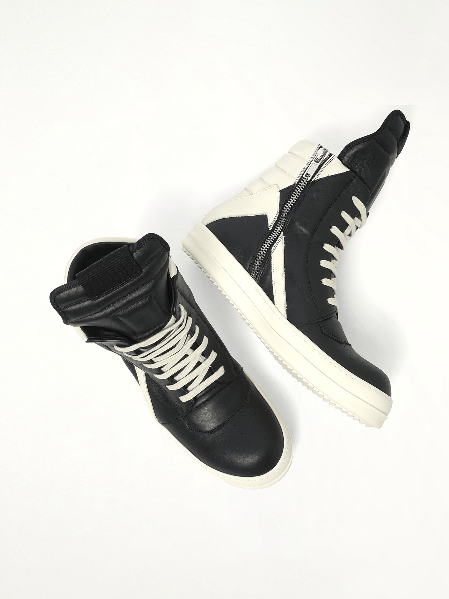 Geobasket in Black/Milk/Milk