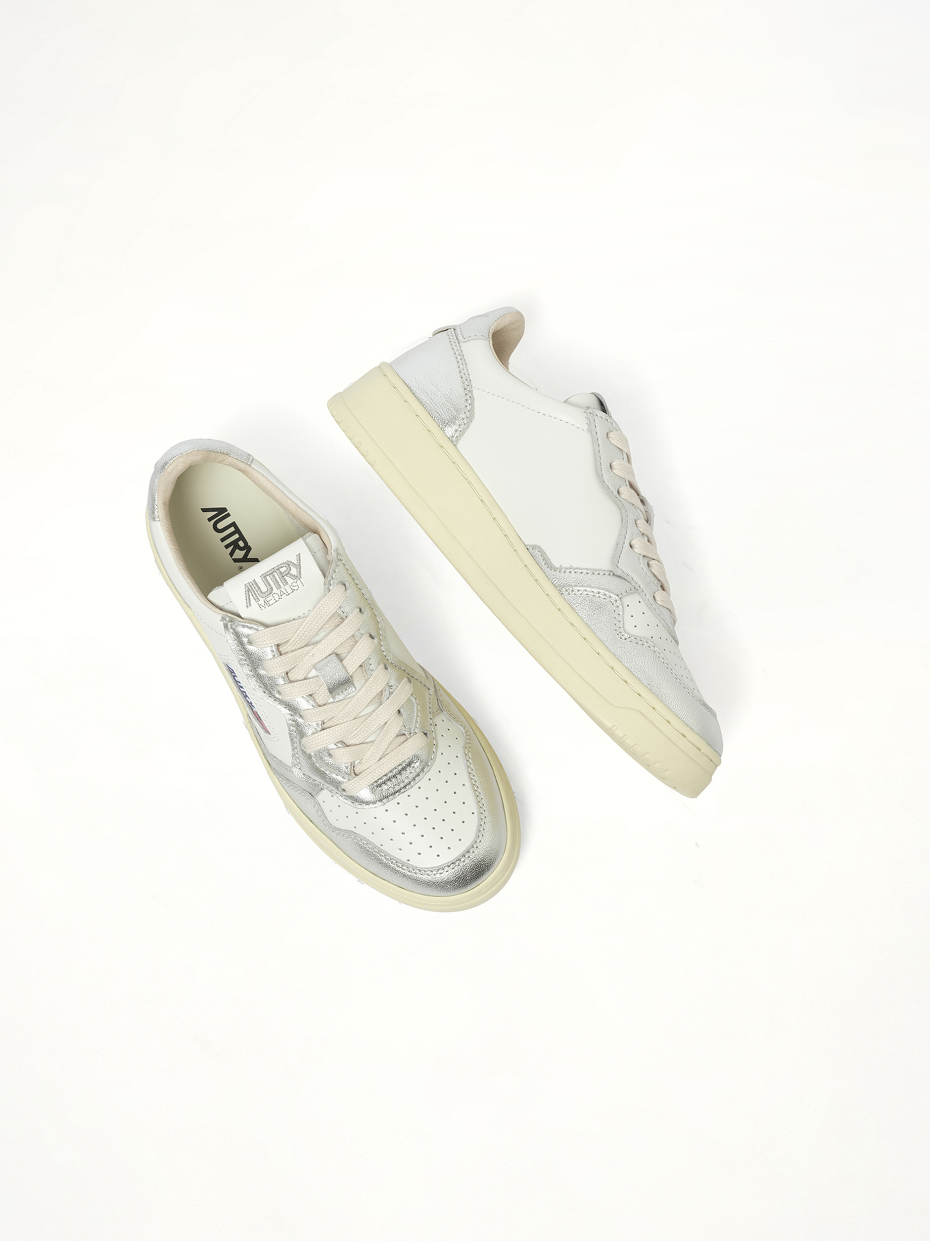 Medalist Low Bicolour Sneakers in White/Silver Back View | AUTRY