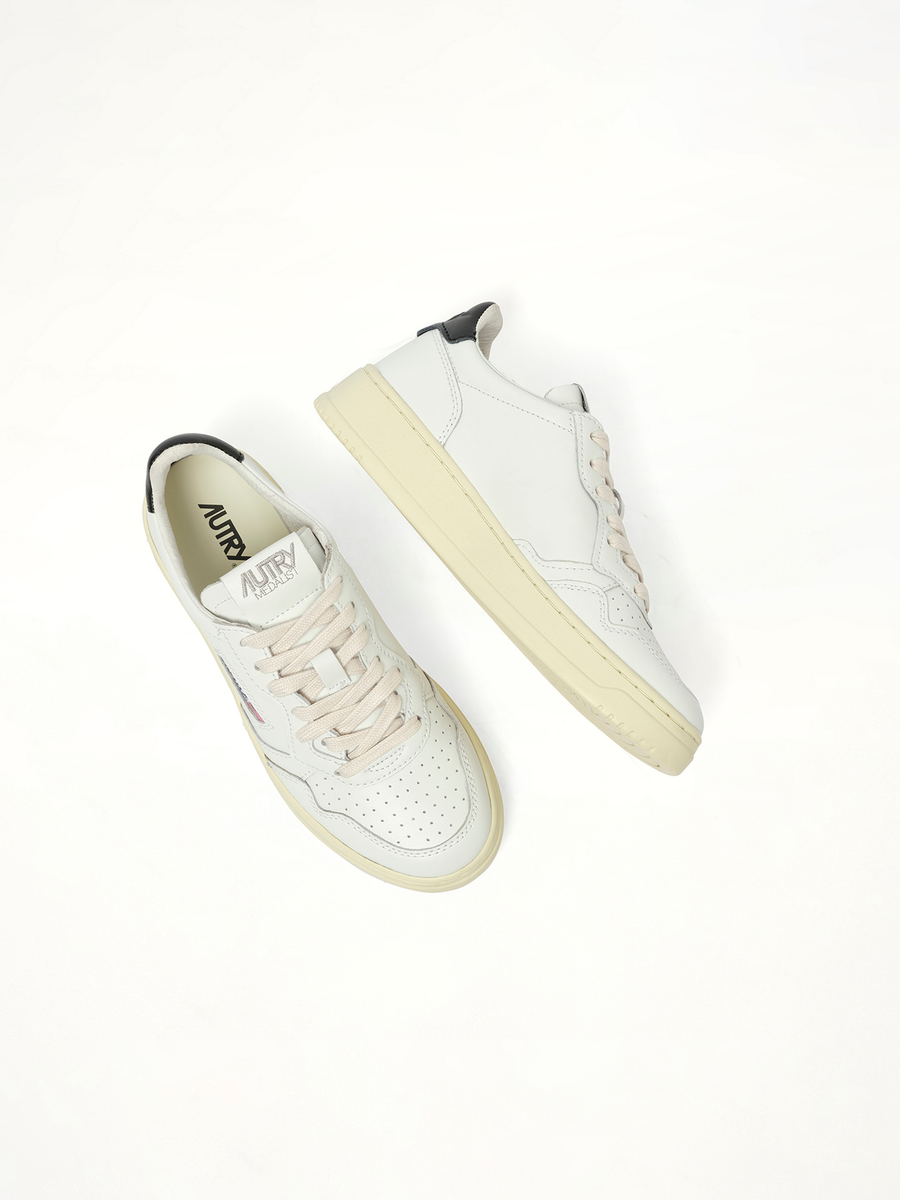 Medalist Low Sneakers in White/Black Back View | AUTRY