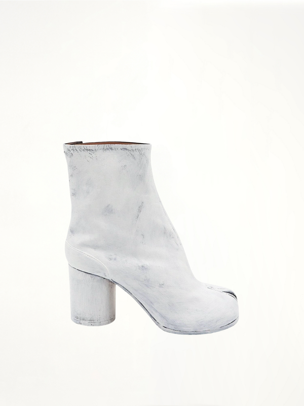 Tabi Bianchetto Ankle Boots 8cm Heel Side View | MAISON MARGIELA