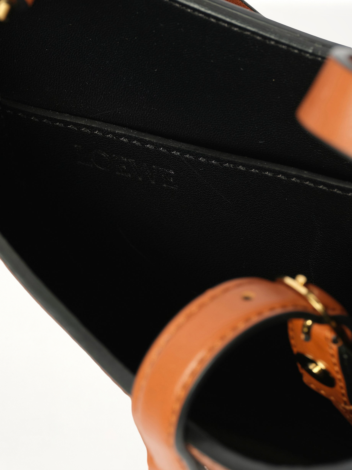 Joyce Bag S in Tan