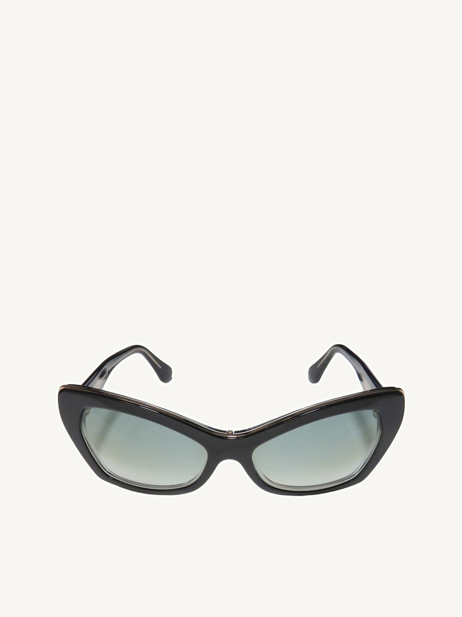 Sunglasses in Black