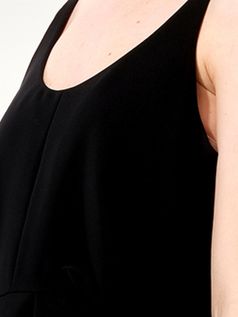 Crepe Dress in Black