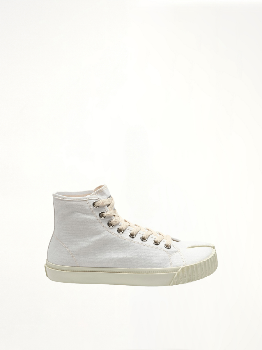 Tabi High Sneaker in White Side View | MAISON MARGIELA