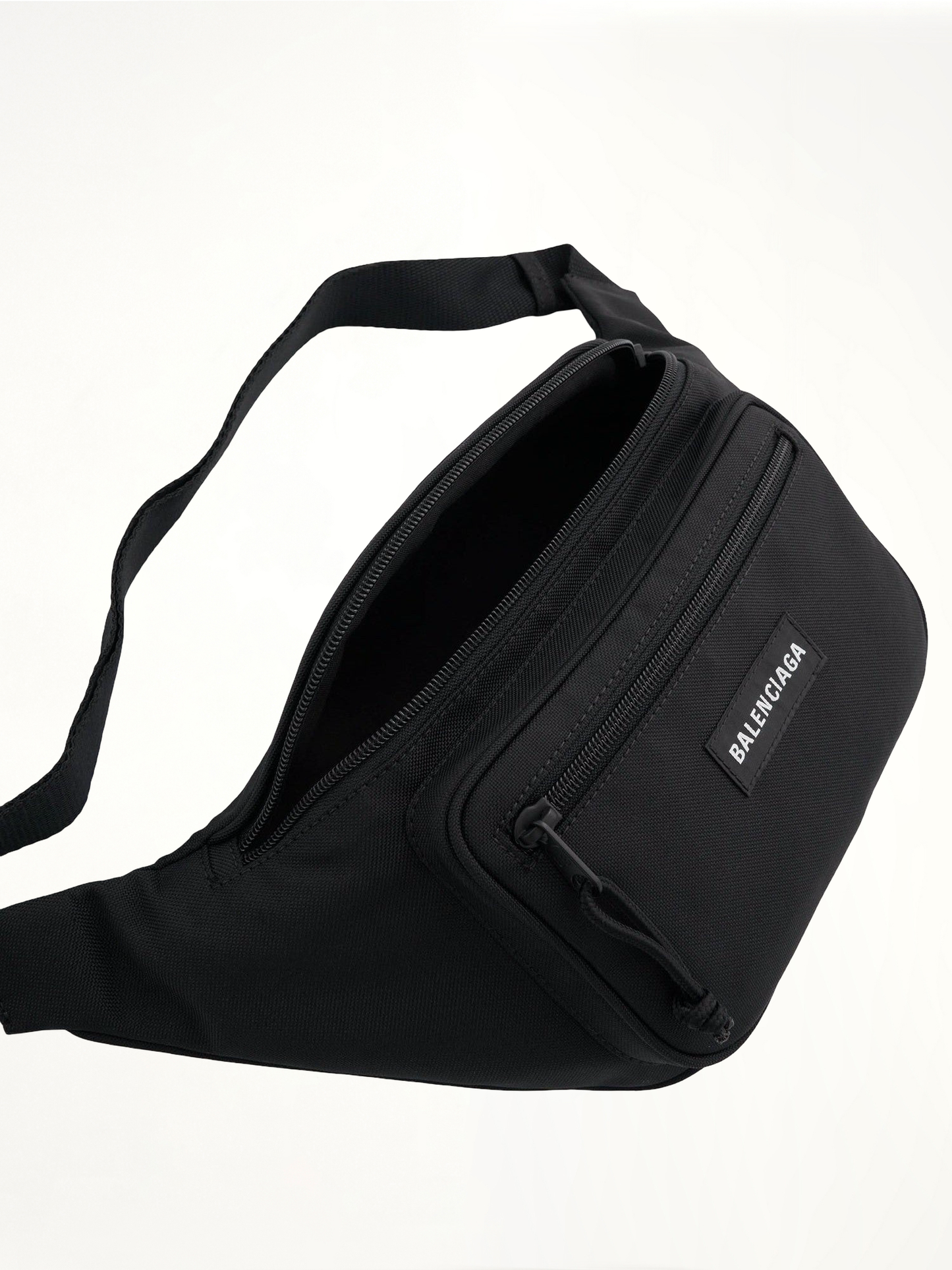 Nylon Casual Belt Bag in Black
