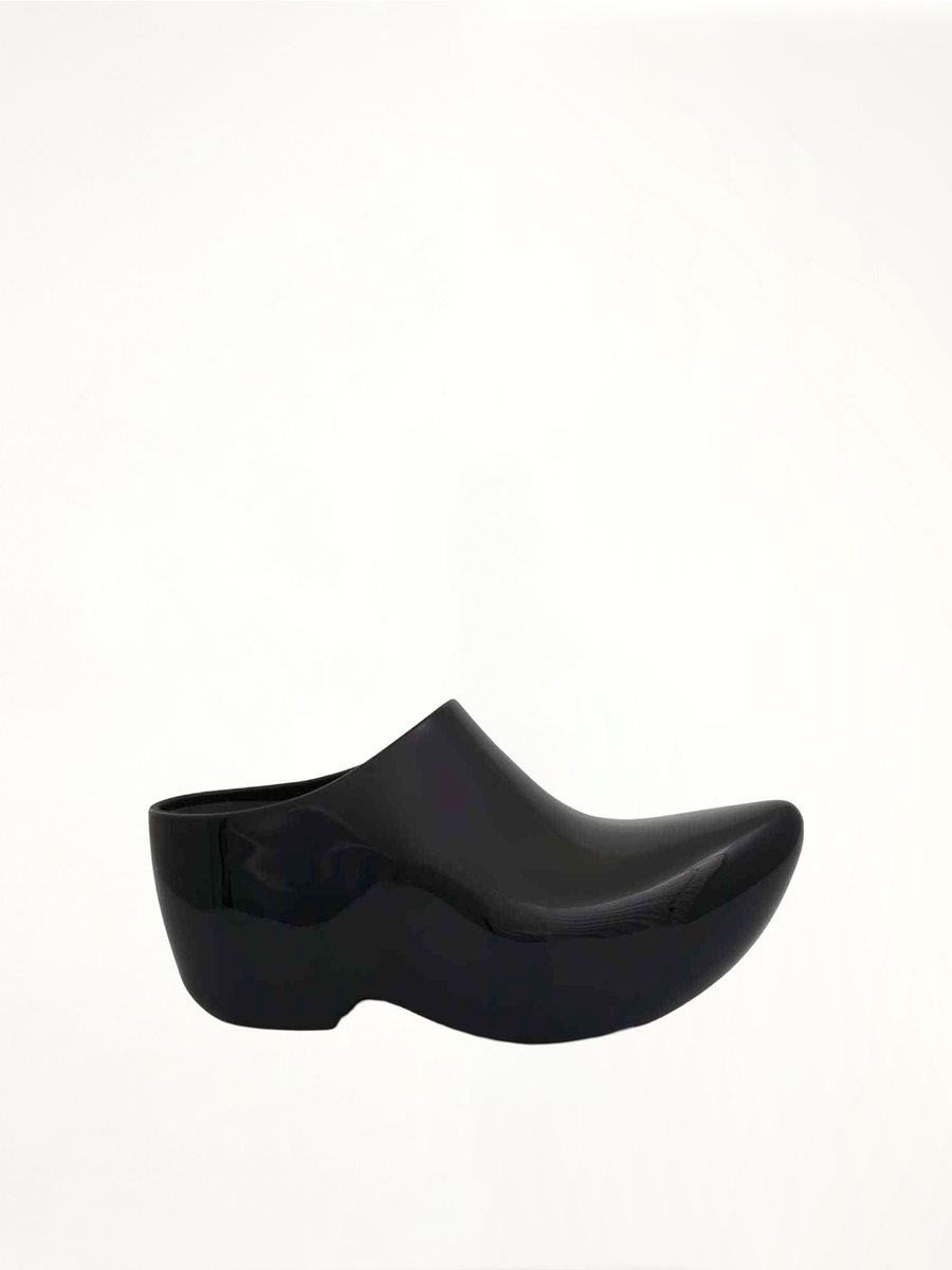 Technoclog Shinny Mule in Black Side View | BALENCIAGA