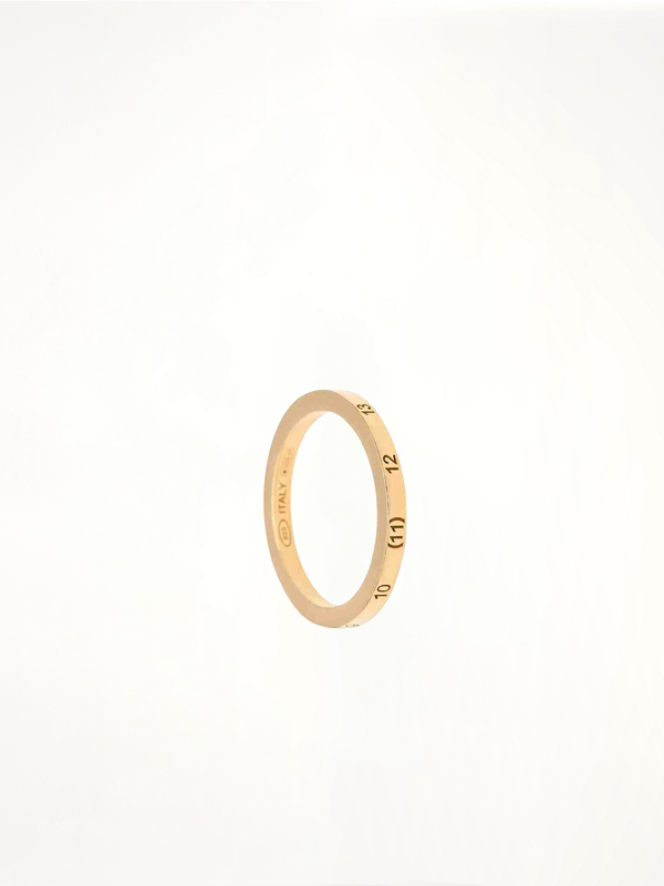 Numerical 2mm Ring in Yellow Gold