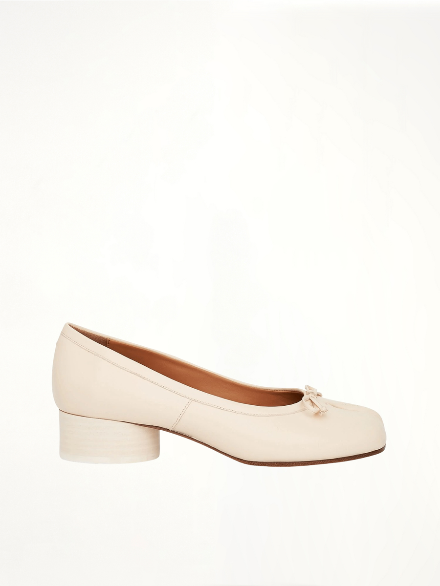 Tabi Ballerina 3cm Heel in White Side View | MAISON MARGIELA