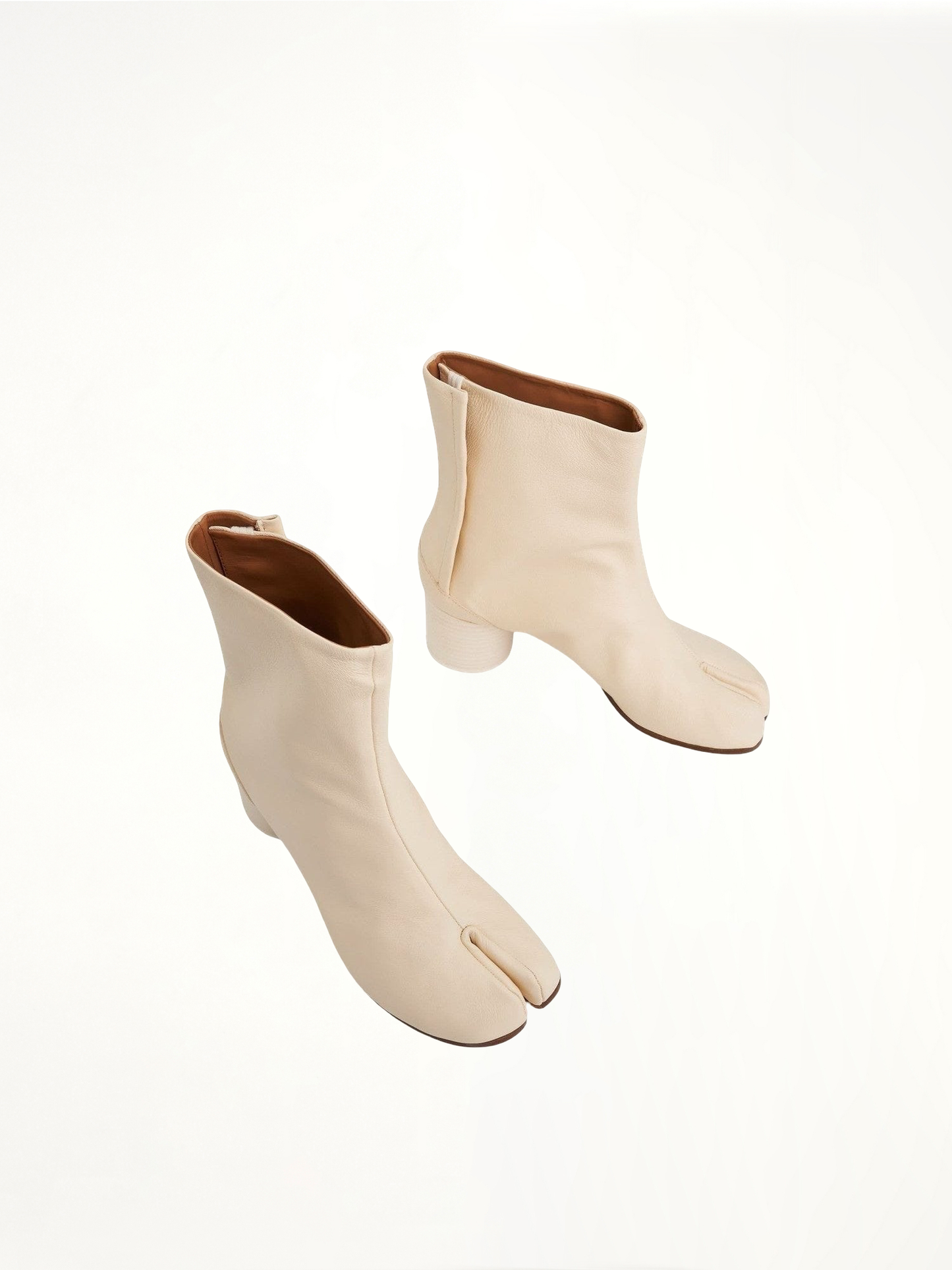 Tabi Ankle Boots 6cm Heel in White