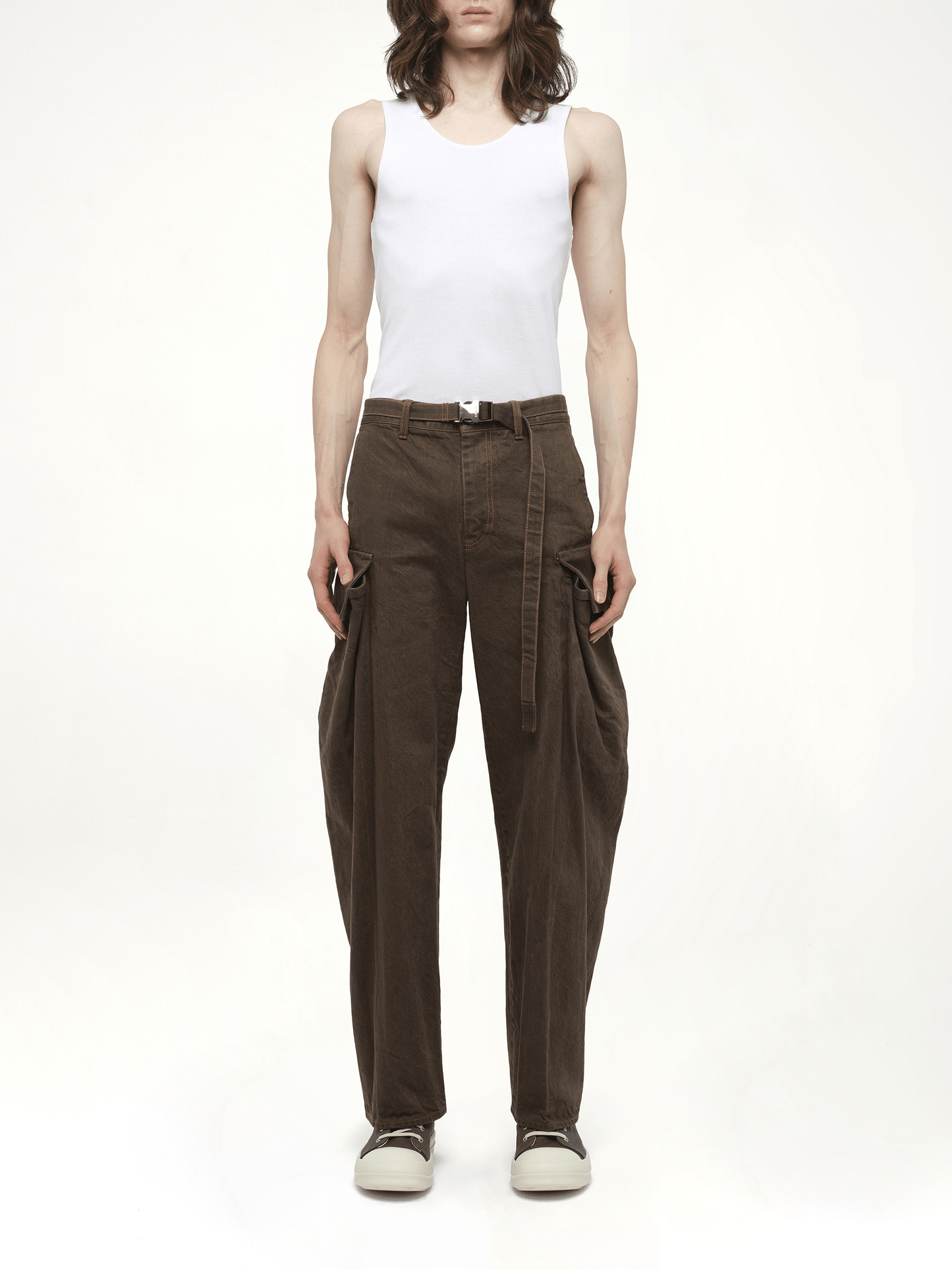 Denim Pants in Brown