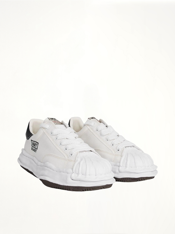 Blakey OG Sneaker in White Front View | MAISON MIHARA YASUHIRO