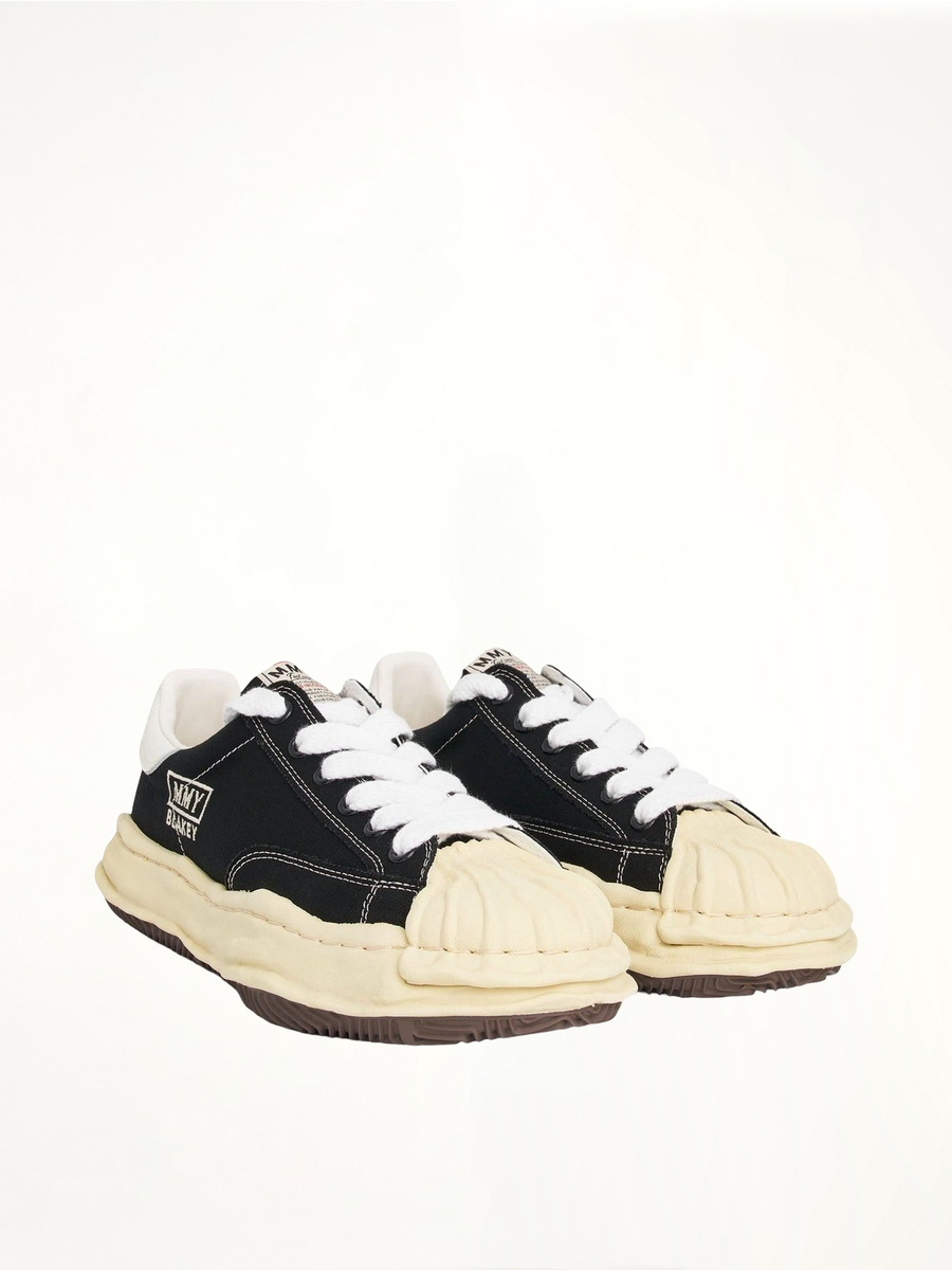Blakey OG Vintage Sneaker in Black/White Front View | MAISON MIHARA YASUHIRO