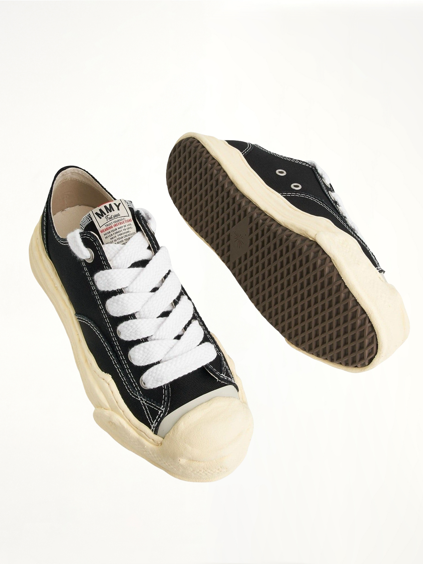 Hank OG Vintage Sneaker in Black/White