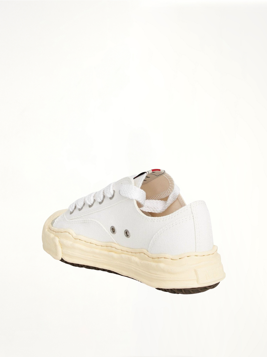 Hank OG Vintage Sneaker in White Back View | MAISON MIHARA YASUHIRO