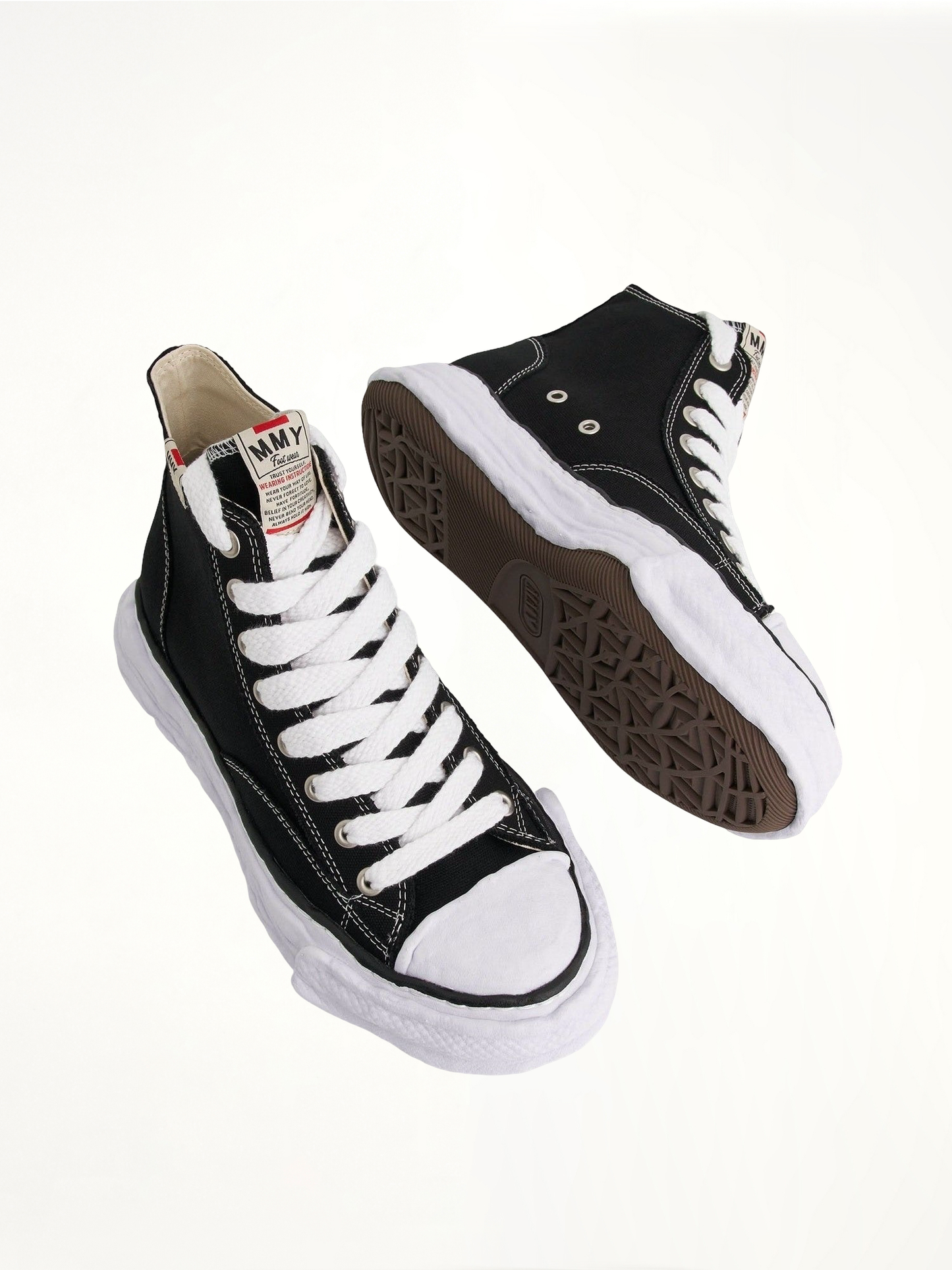 Peterson 23 OG High Sneaker in Black/White