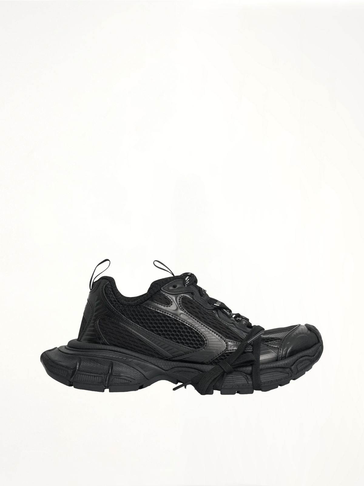 Women 3XL Sneaker in Black Side View | BALENCIAGA