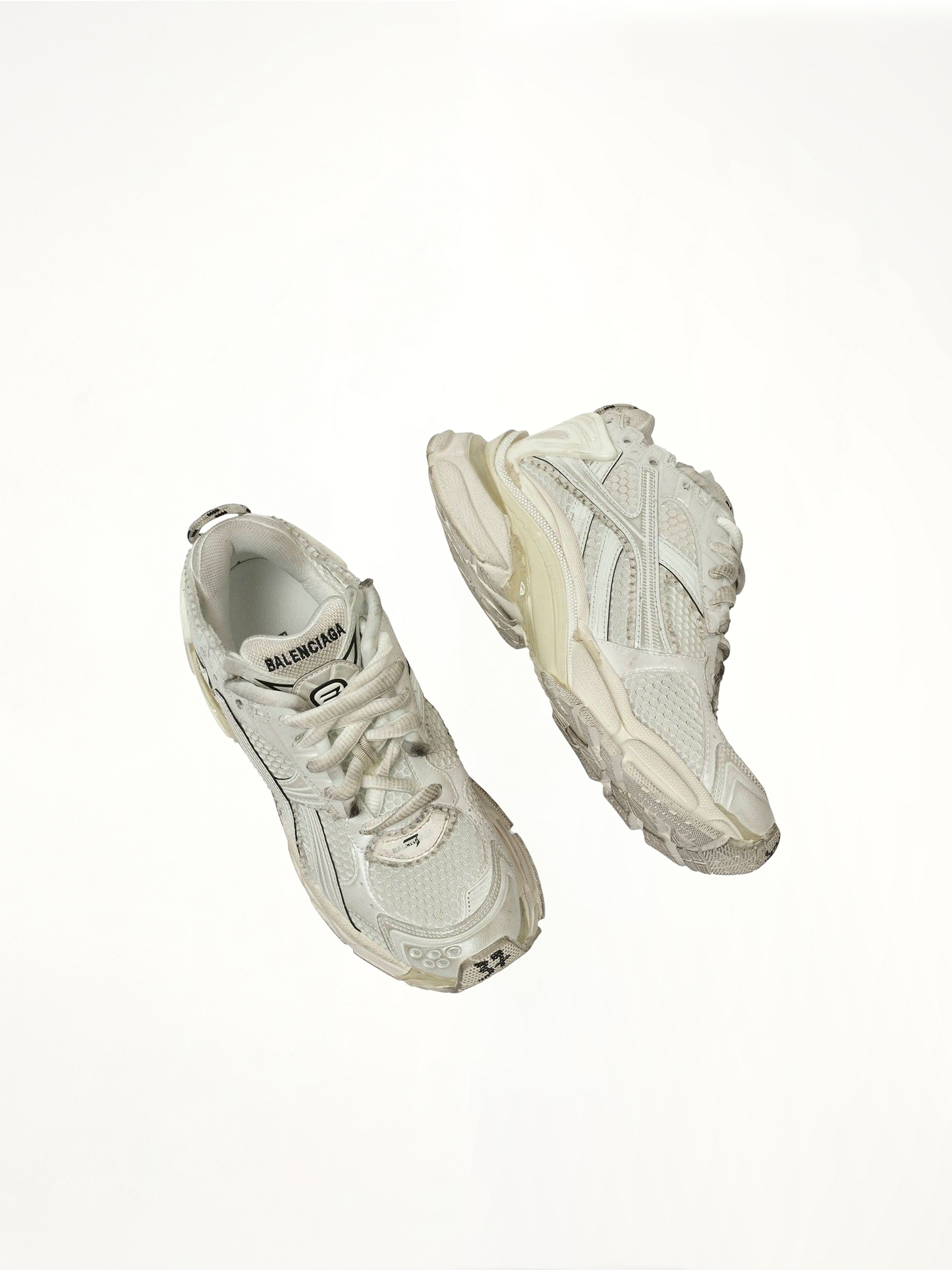 Runner Mesh Sneaker in White