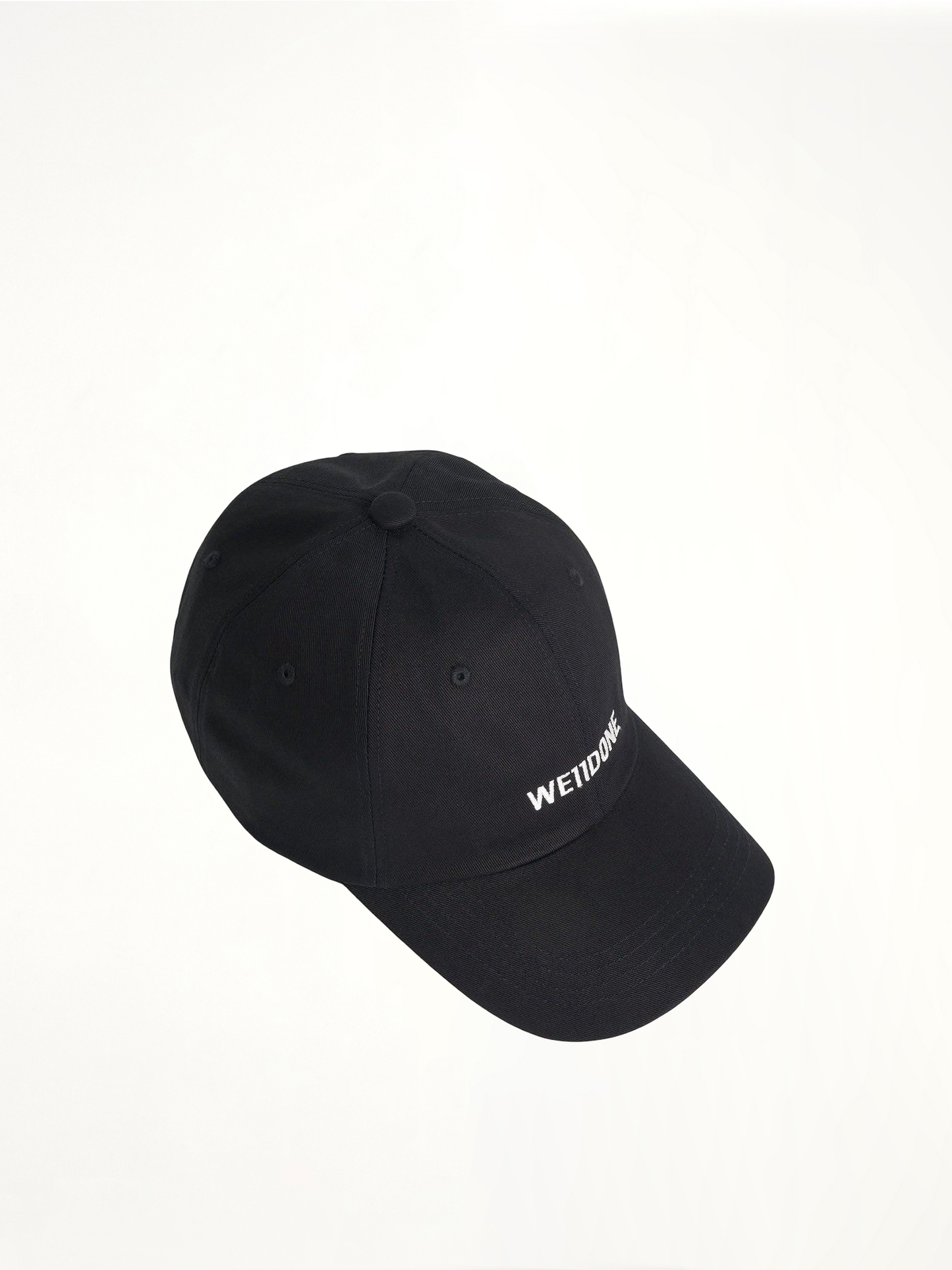 Basic Small Logo Cap in Black