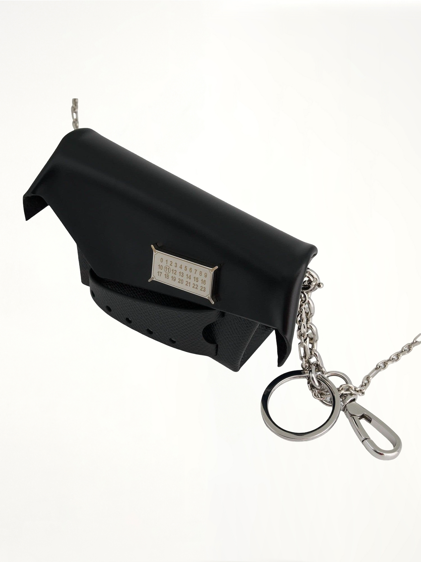Small Snatched Bag in Black