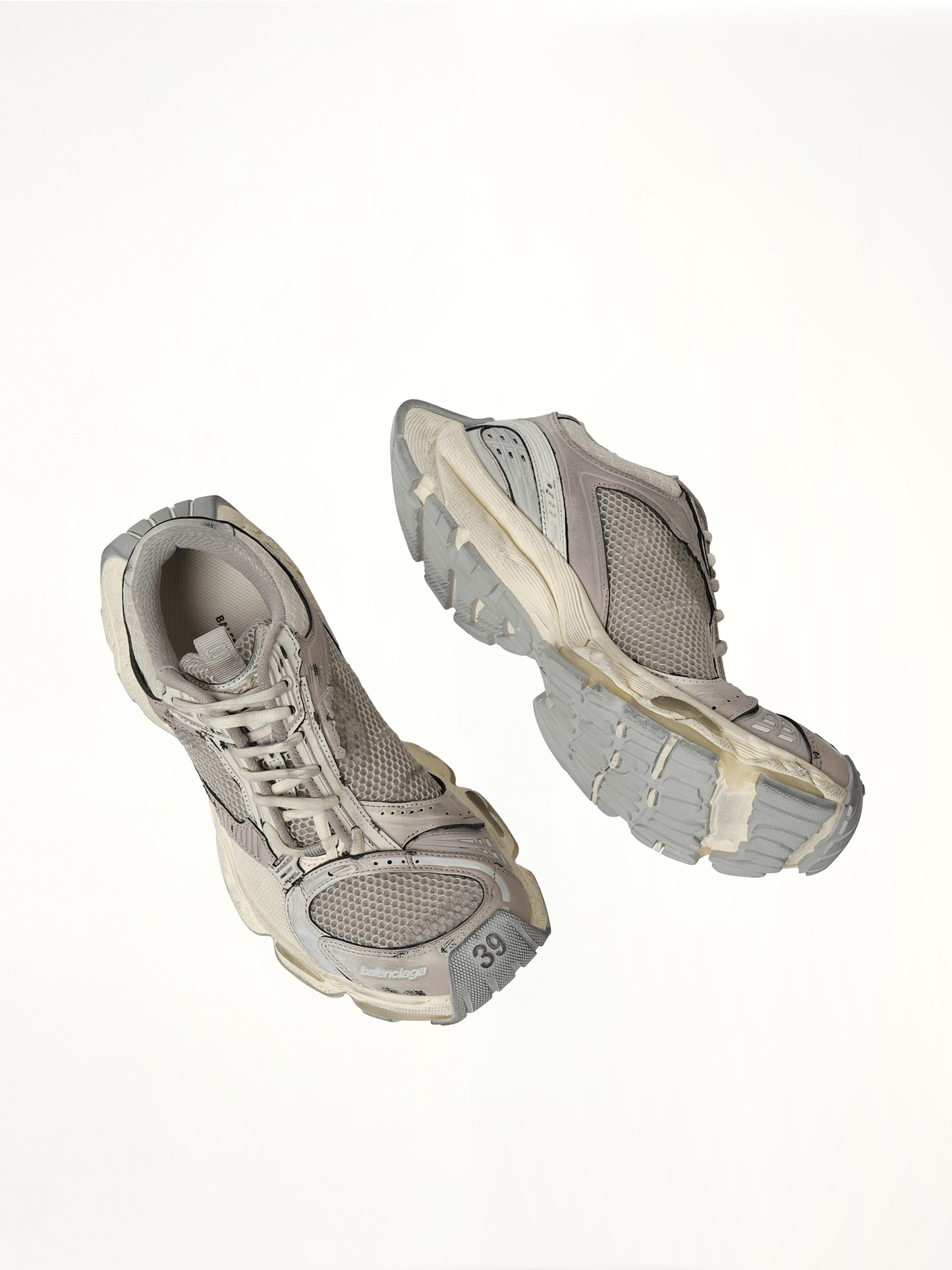 Stapler Sneaker in Beige/Grey