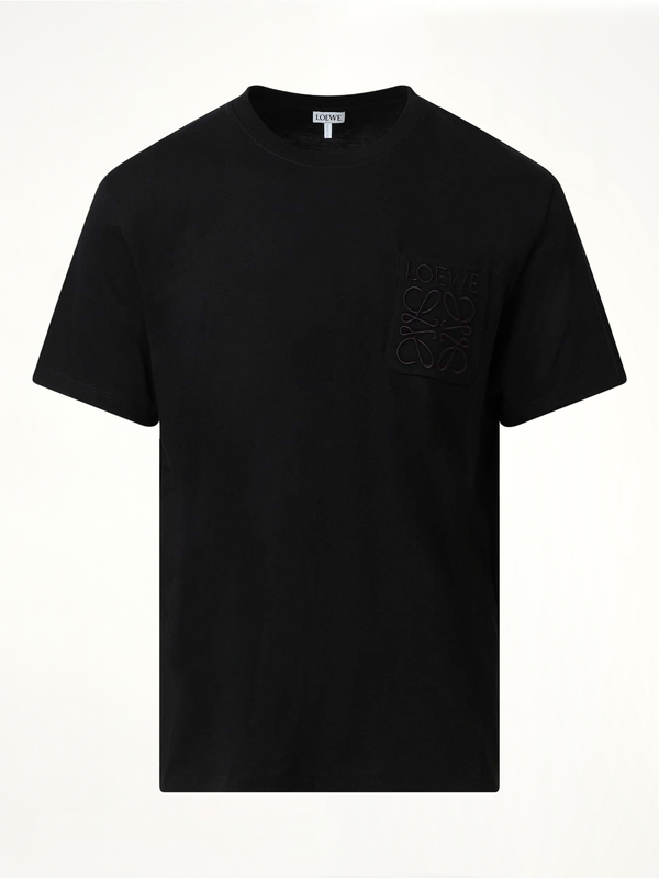 ブラックのリラックスアナグラムTシャツ