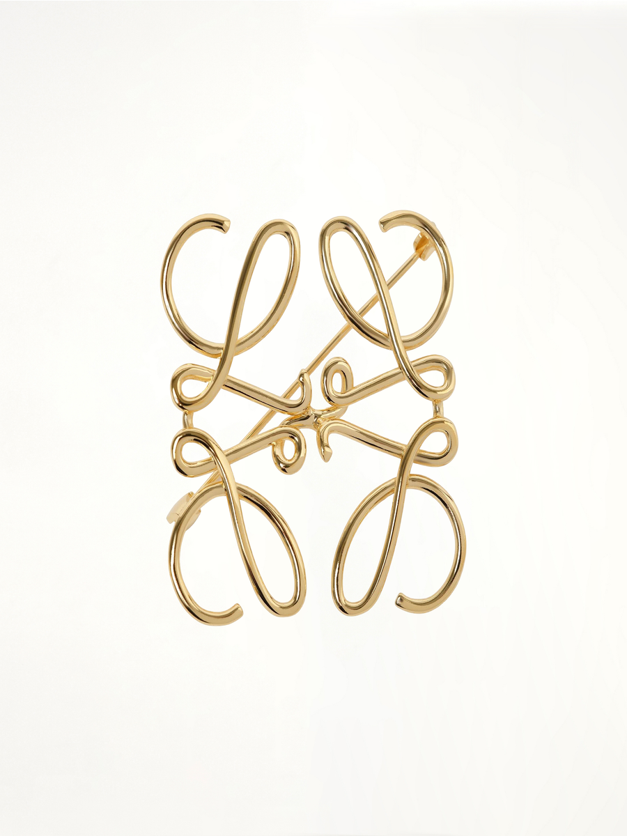 Anagram Brooch in Gold