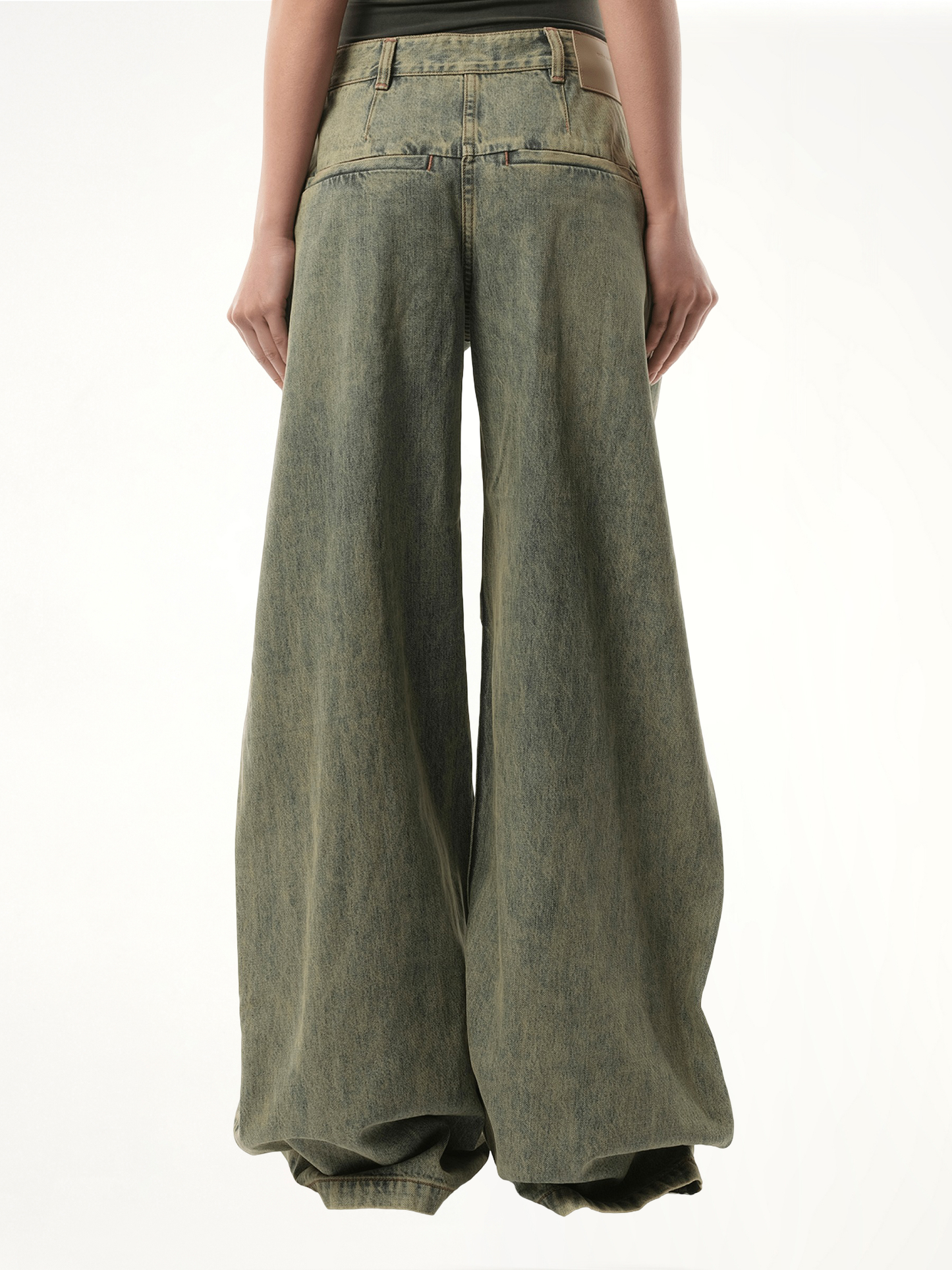 Dem Jeans in Surface Wave