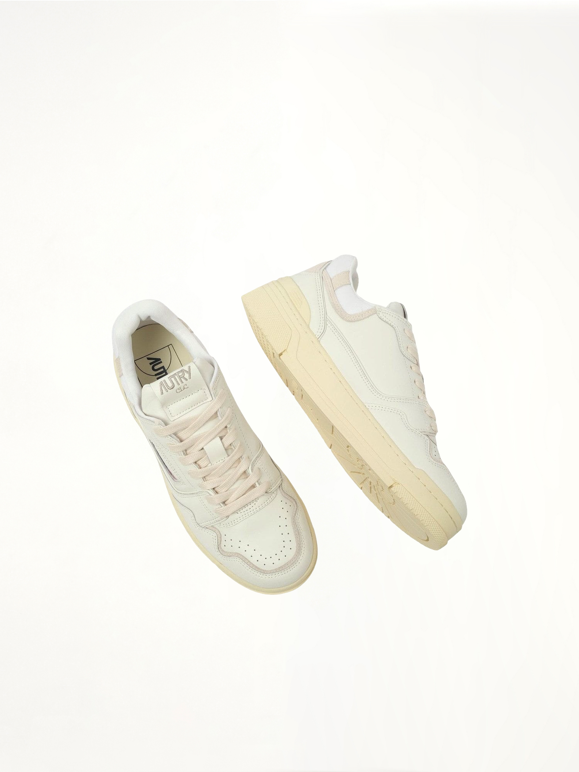 CLC Low Sneaker in Multicolour/White Top View | AUTRY