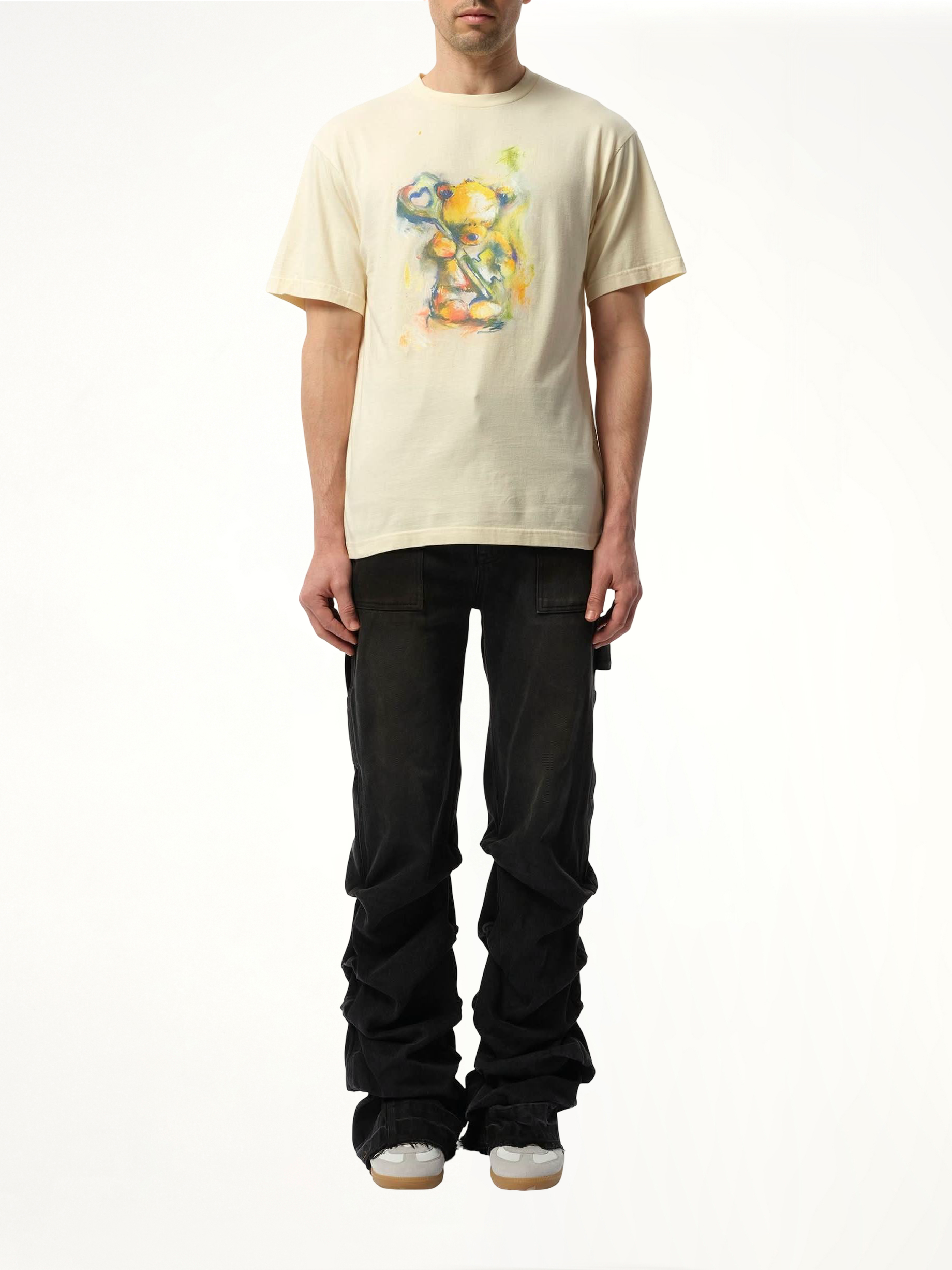 ベージュのキー付きテディベアTシャツ