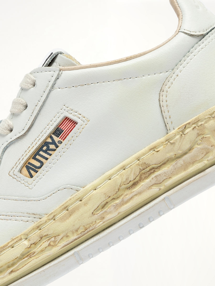 MMY Super Vintage Low Sneaker in White Back View | AUTRY