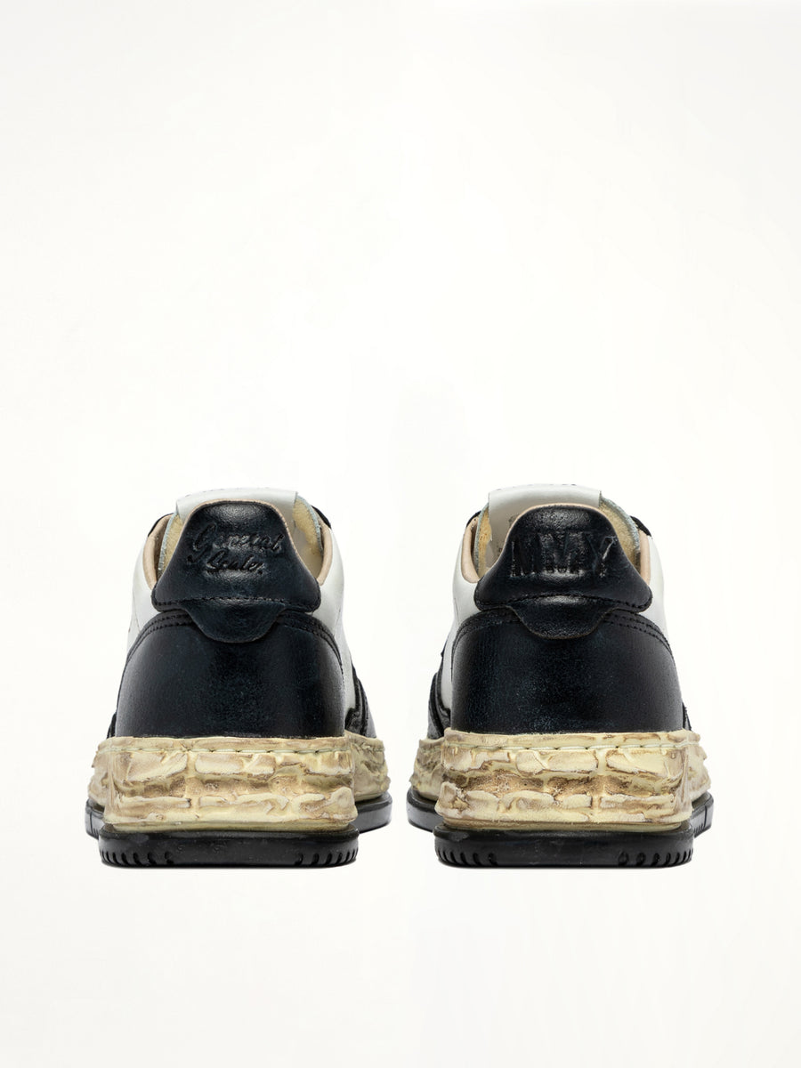 MMY Super Vintage Low Sneaker in White/Black | AUTRY