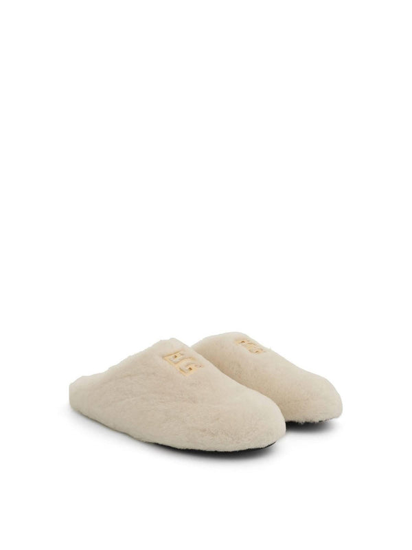4G Shearling Slip On in Ivory Front View | GIVENCHY