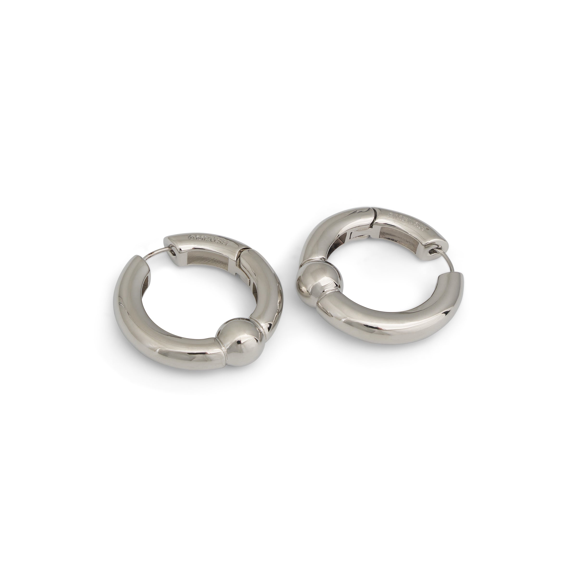 AMBUSH Ball Closure Earrings in Silver – MARAIS