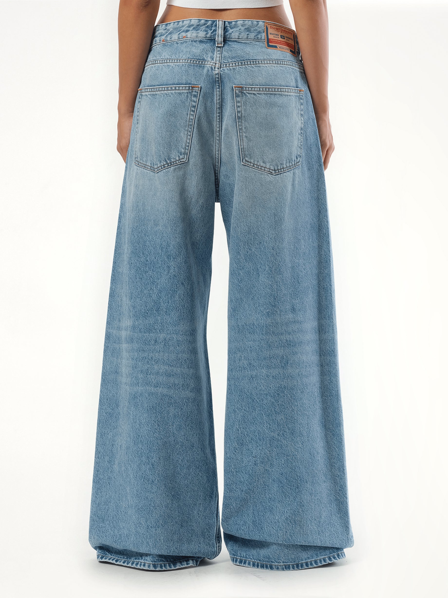 1996 D-SIRE Jeans in Washed Blue