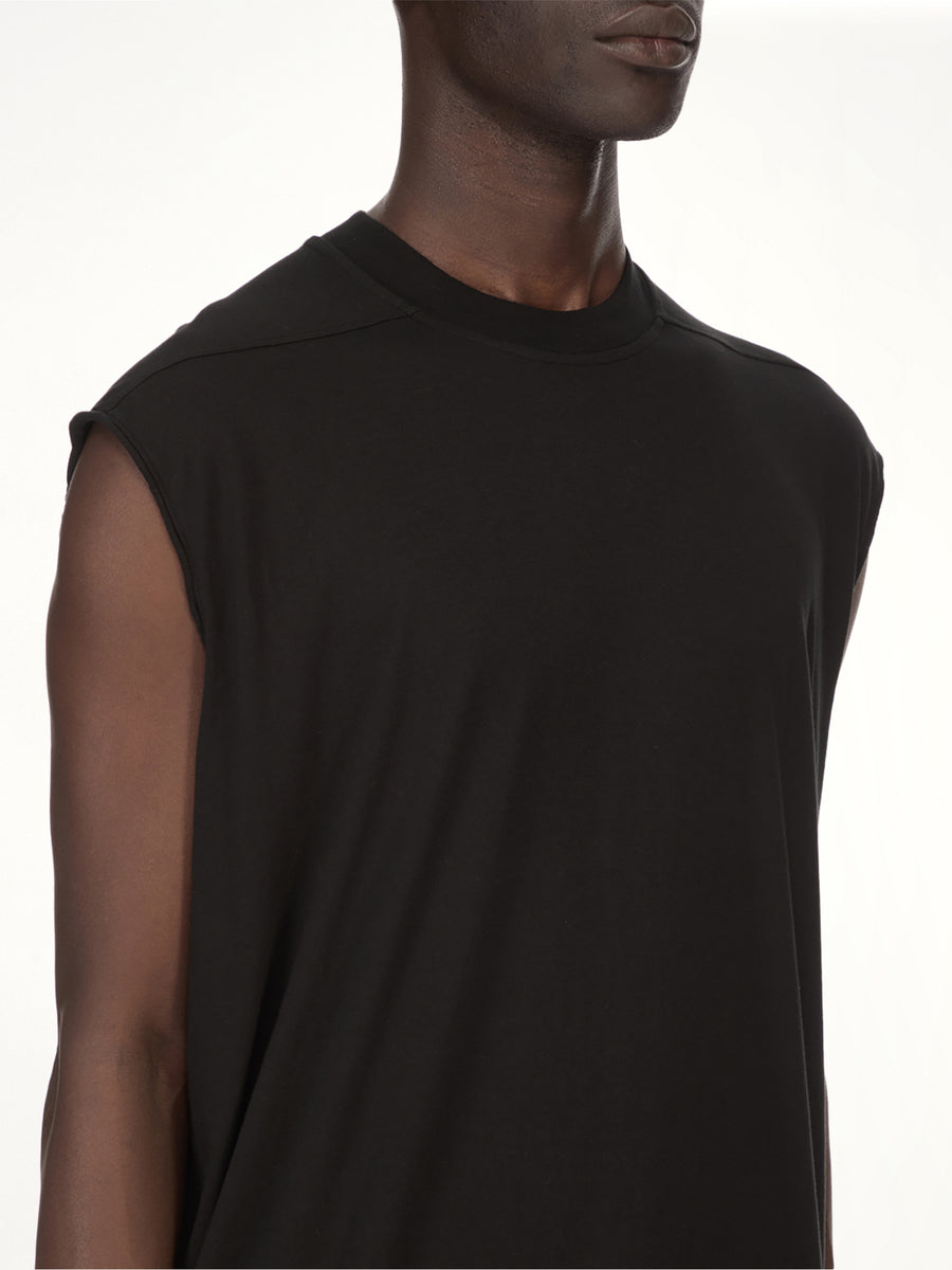 Tarp T-Shirt in Black