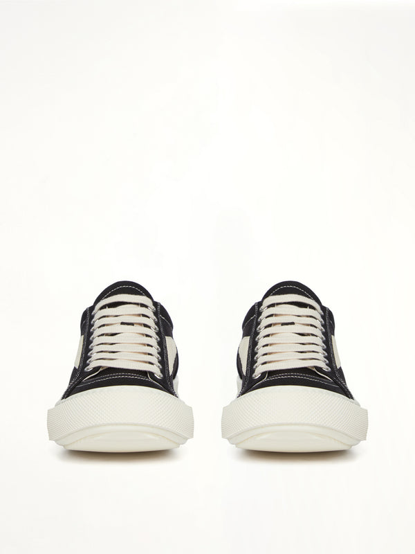 Vintage Sneaks in Black/Milk
