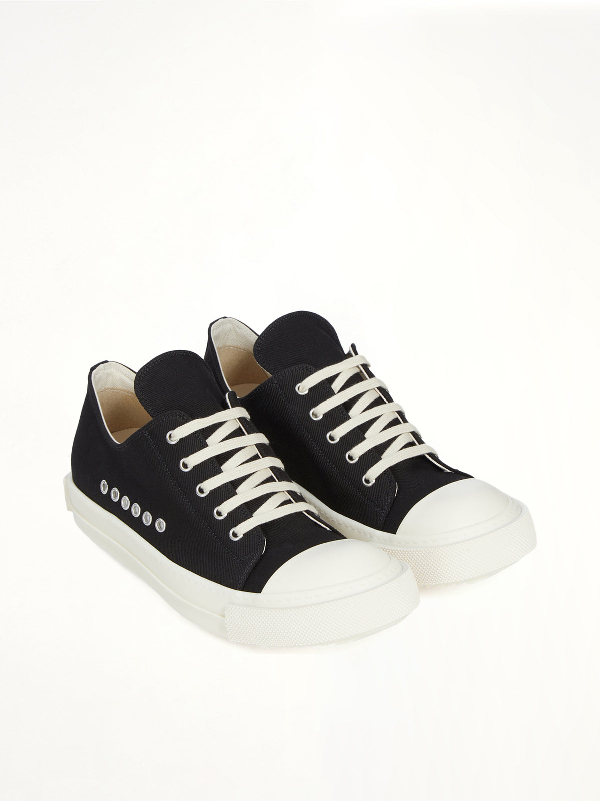 Extreme Low Sneaks in Black/Milk Front View | RICK OWENS DRKSHDW
