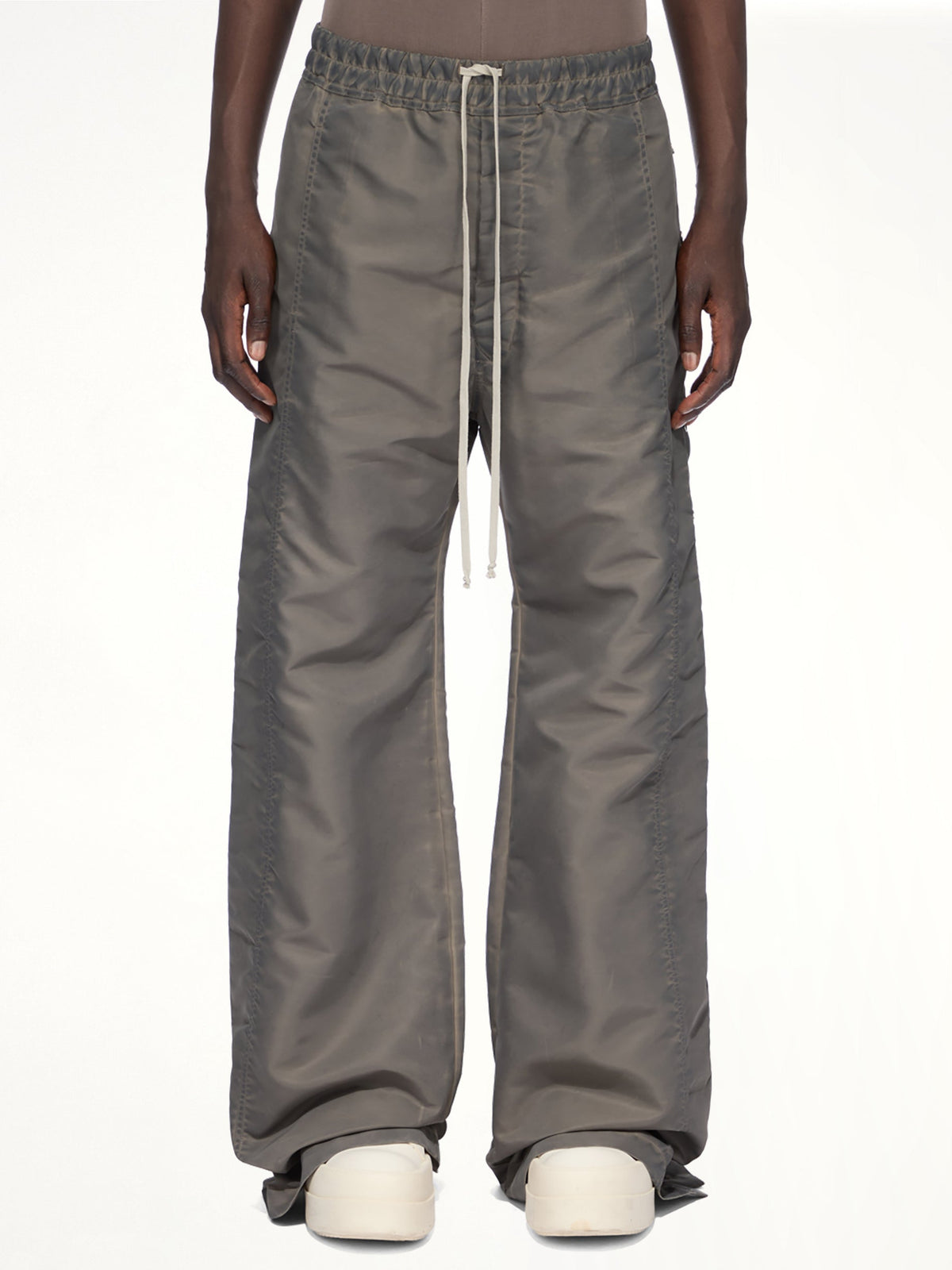 Nylon Wide Pusher Pants in Dark Dust