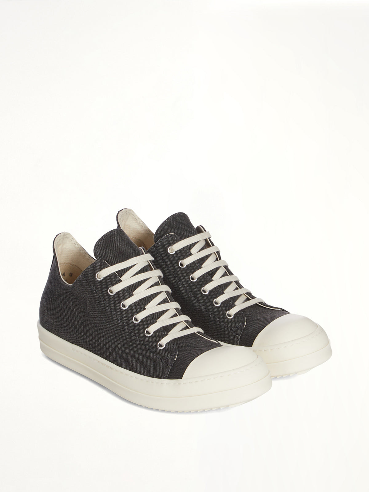 Canvas Low Sneaks in Gravel
