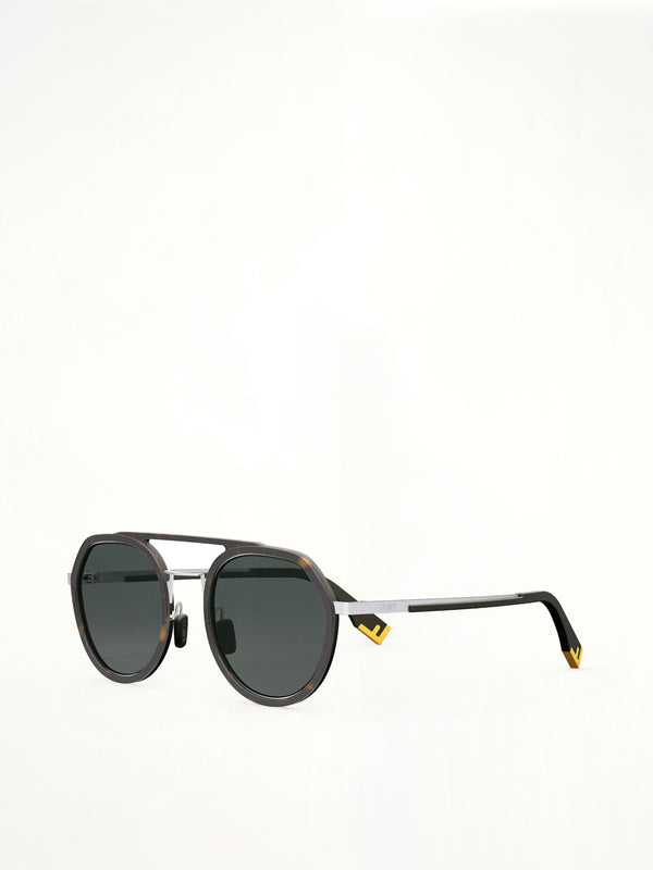 FE40040U Round Sunglasses in Havana