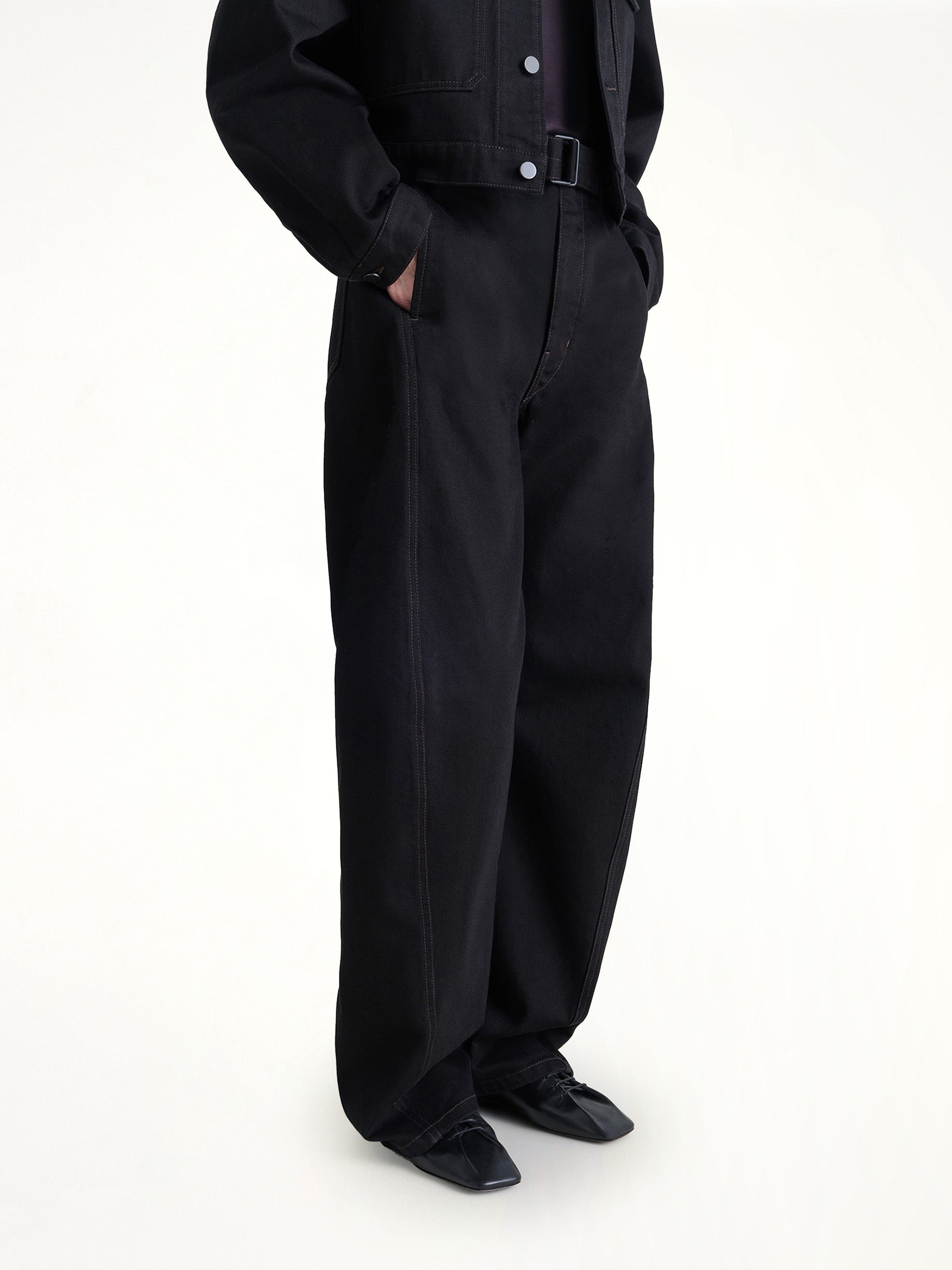 Souris Flat Classic Derbies in Black | LEMAIRE