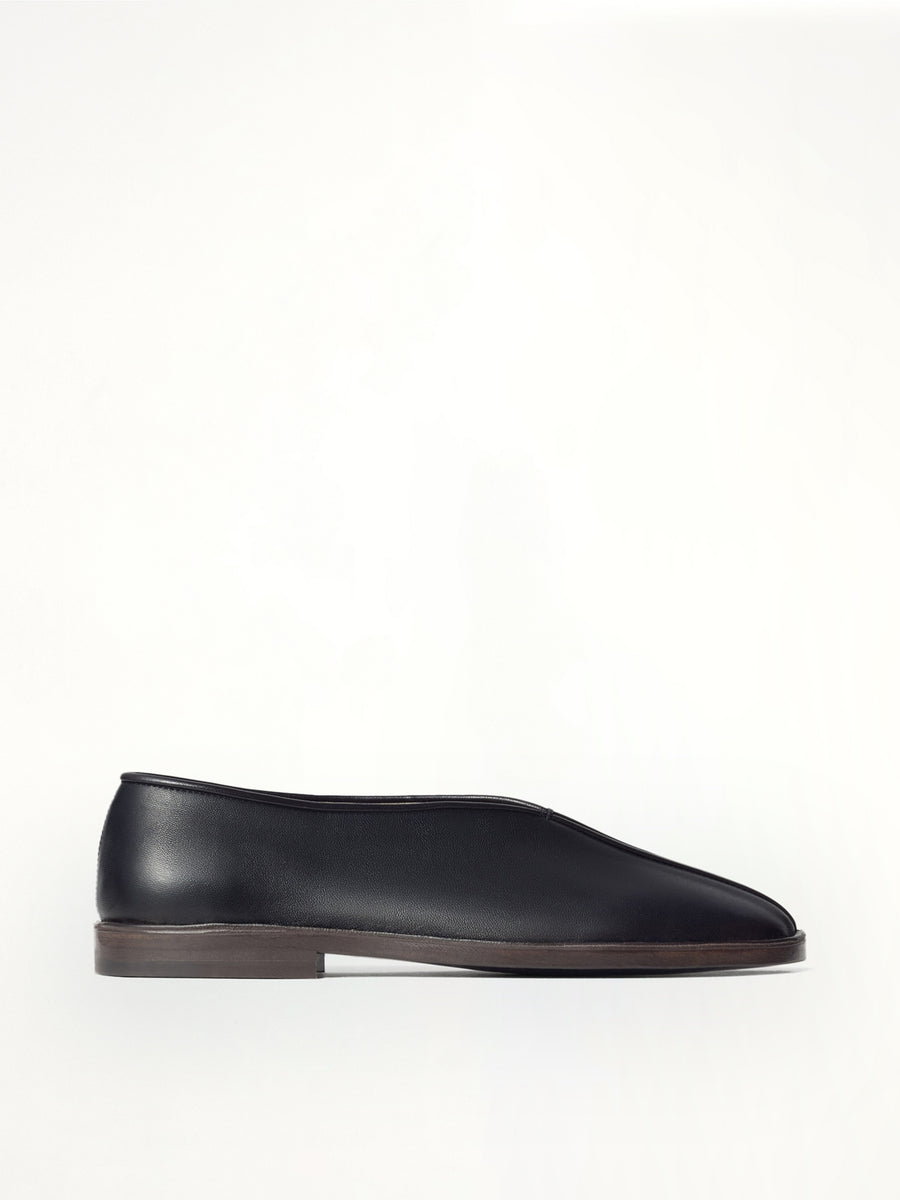 Flat Piped Slippers in Black/Dark Chocolate