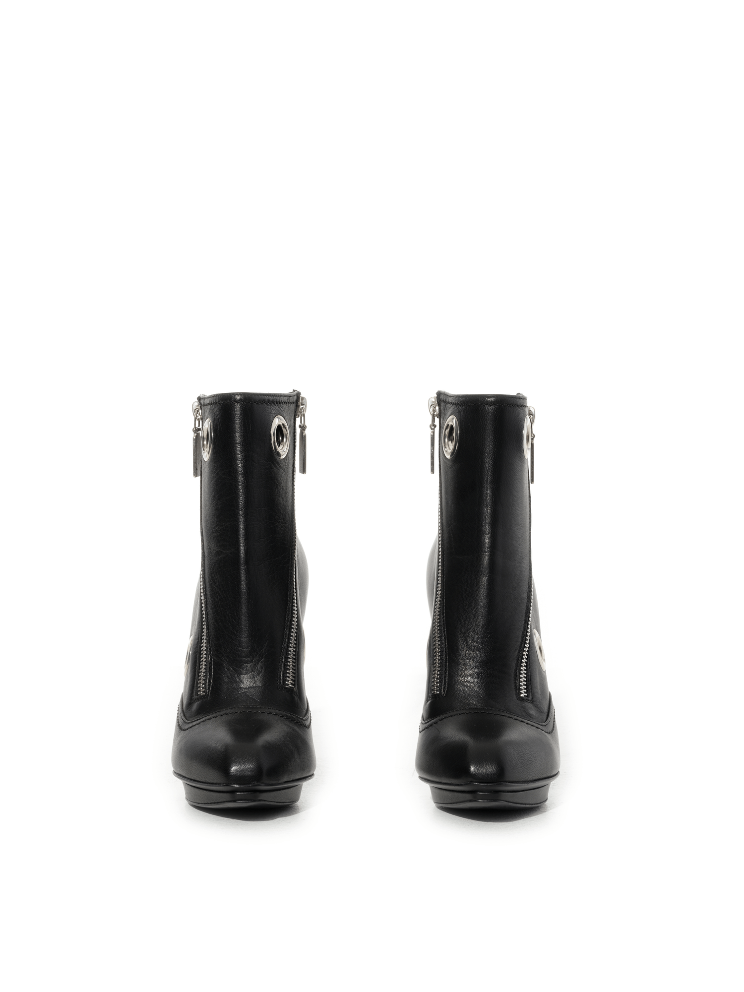 Low Boots in Black Front View | ALEXANDER MCQUEEN