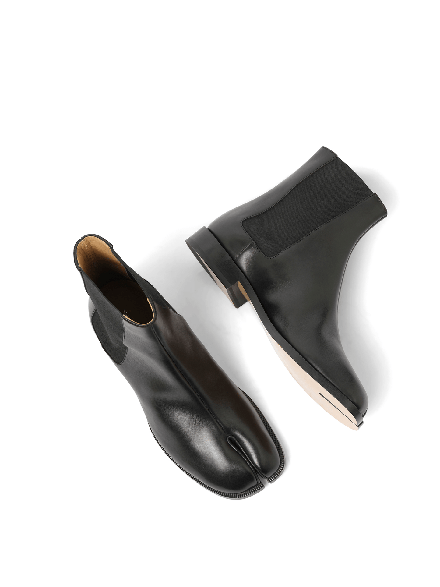 Maison Margiela Tabi Chelsea Boots in Black