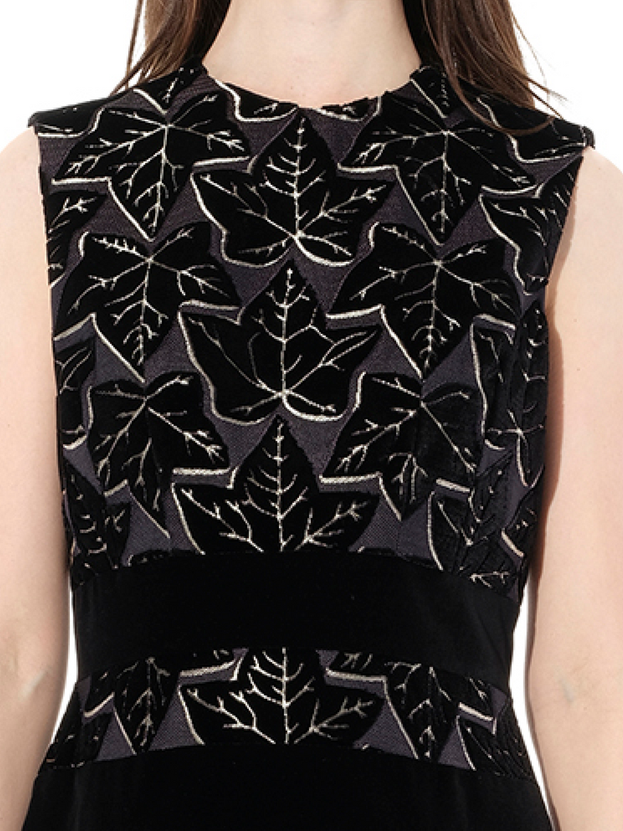 Dress in Black/Beige