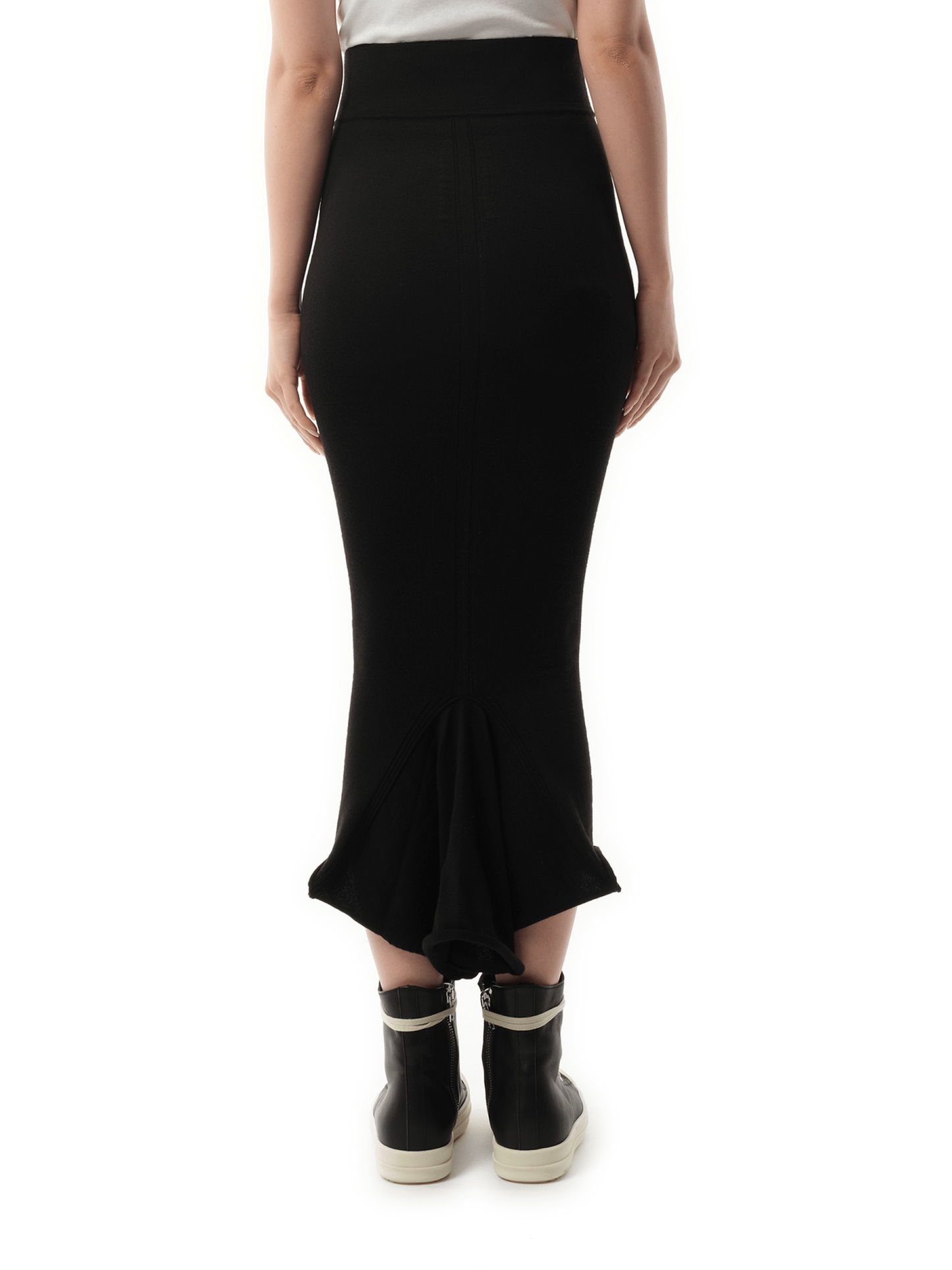 Calf Dauphine Skirt in Black